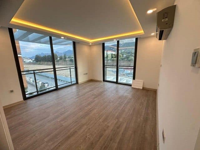 Wohnung – Kyrenia-Zentrum