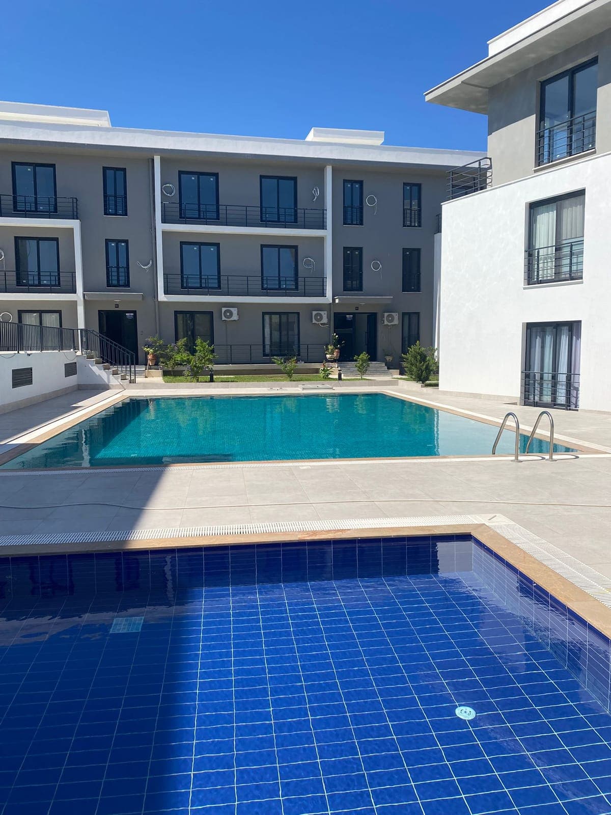 1-Bedroom Apartment